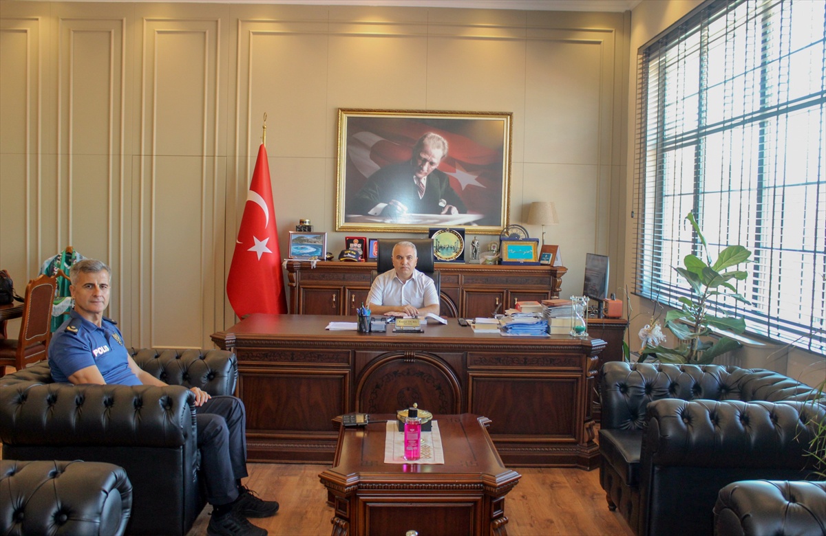 Anamur İlçe Emniyet Müdürlüğüne atanan Haşmet Günay görevine başladı