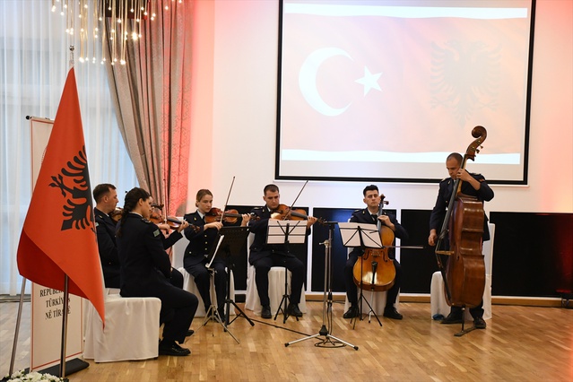 Tiran'da Zafer Bayramı Resepsiyonu