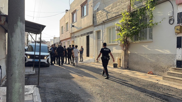 Kilis'te iki grup arasındaki silahlı kavgada 4 kişi yaralandı, 2 gözaltı var
