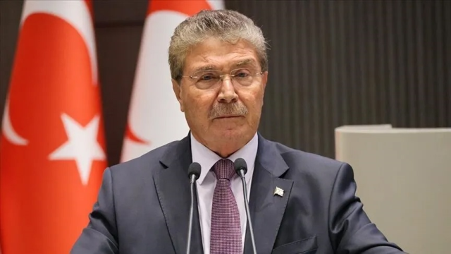 KKTC Başbakanı Üstel: Girne'de alabora olan gemideki kayıp bir kişinin naaşına ulaşıldı