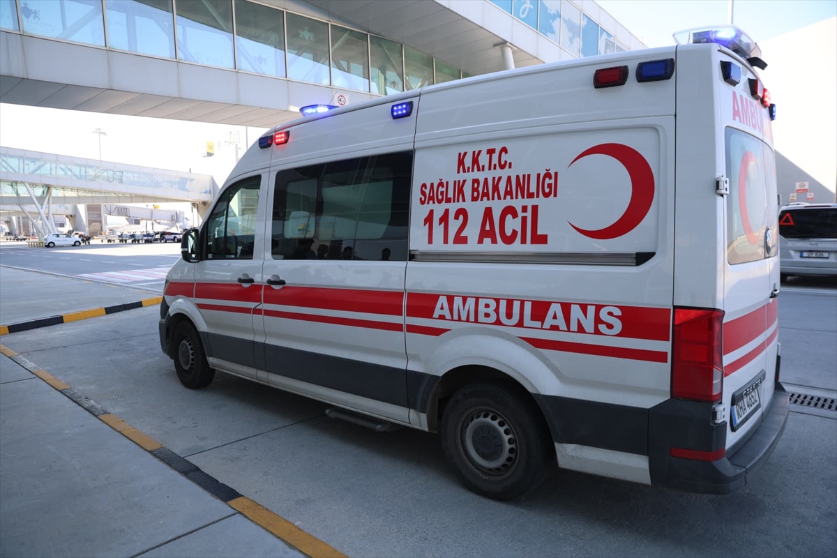 KKTC'deki gemi kazasında kurtarılan hamile Türk kadını ambulans uçakla Kocaeli'ye gönderildi