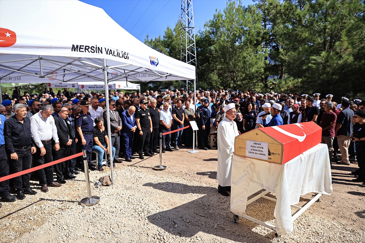 Şehit Jandarma Fahri Ateş Mersin'de Son Yolculuğuna Uğurlandı