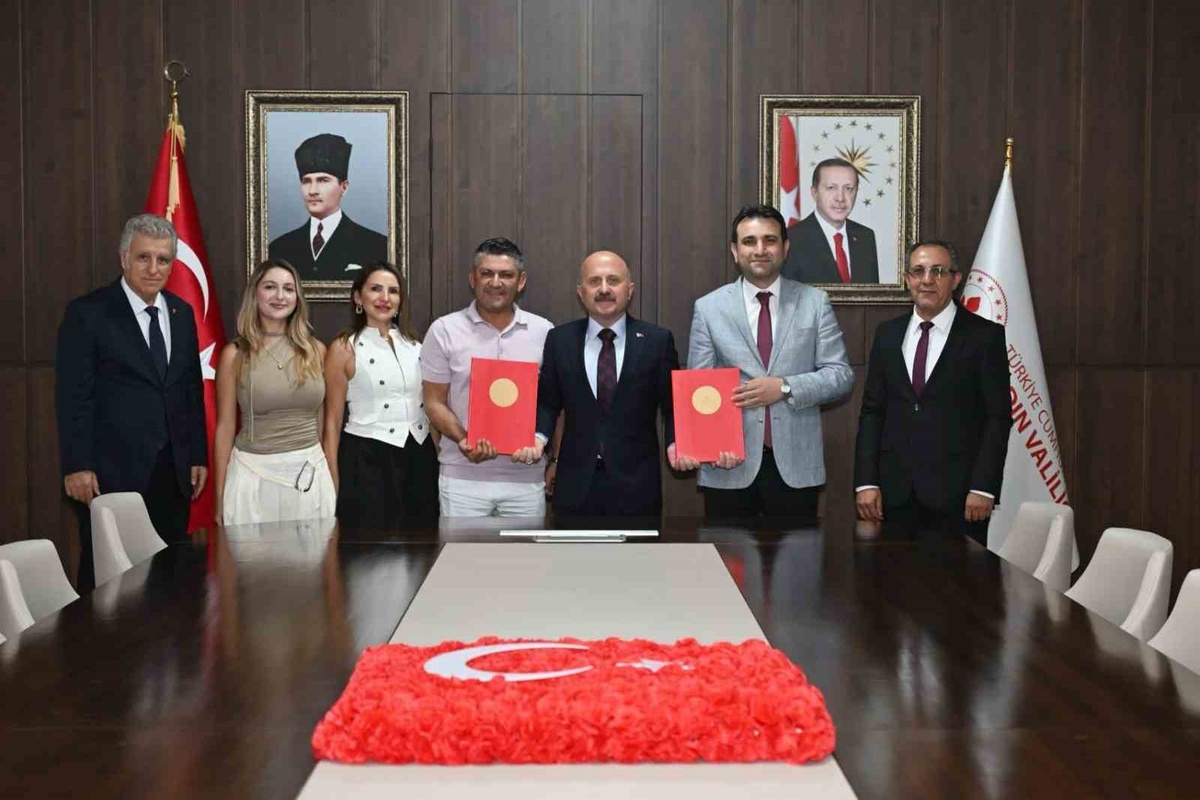 Aydın'ın Kuşadası ilçesine hayırsever desteğiyle 240 öğrenci kapasiteli yeni anaokulu için protokol imzalandı