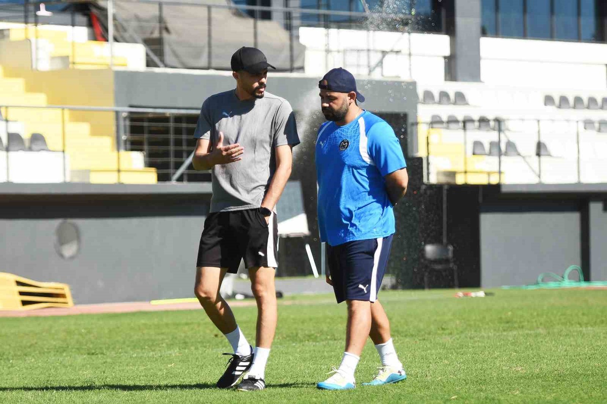 Manisa FK, Iğdır FK maçı için Ankara'ya hareket etti