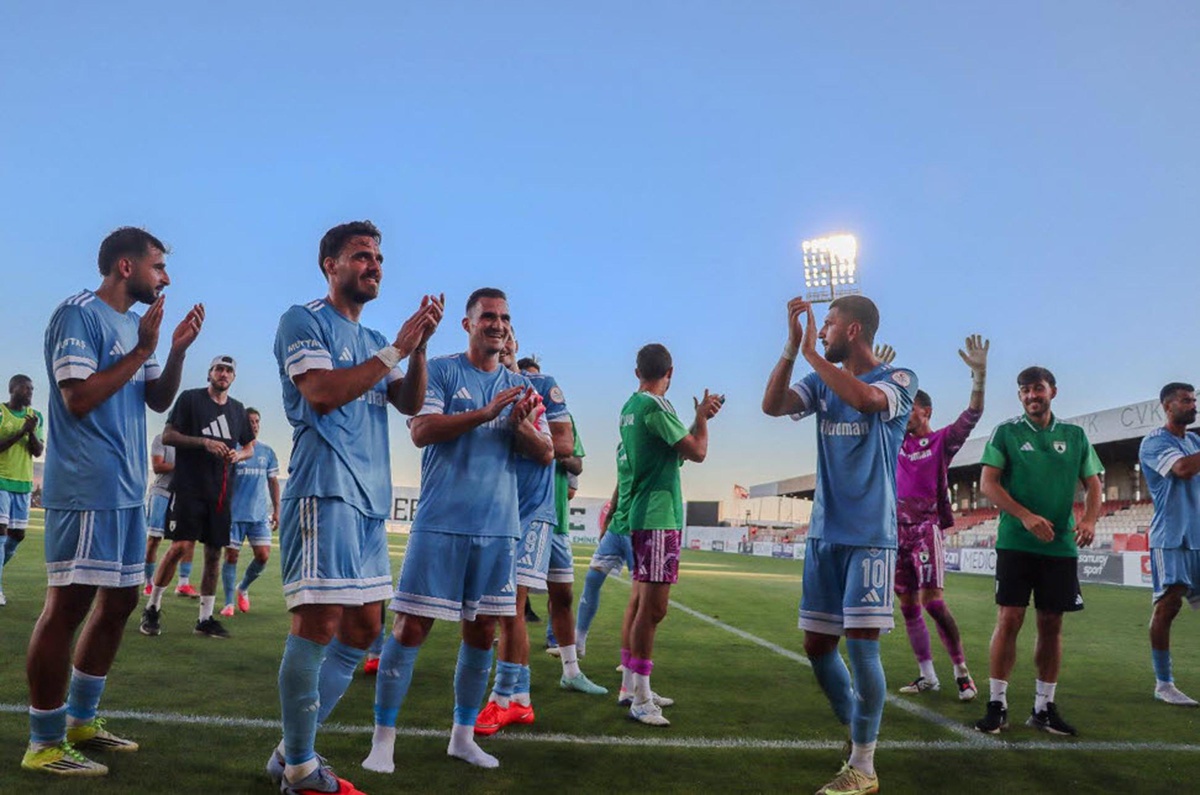 Muğlaspor Ümraniyespor'u da Devirdi, Puanını 8'e Çıkardı ve Ligde 2'de 2 Yaptı