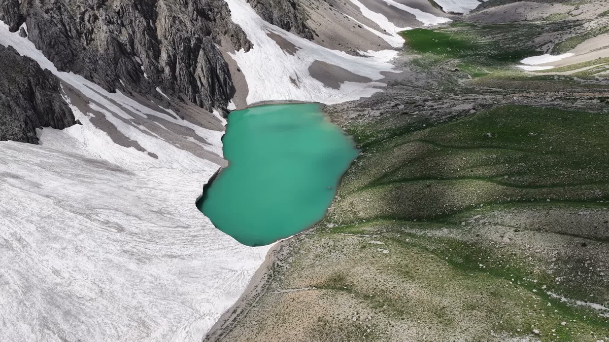 Tunceli'nin Munzur Vadisi Milli Parkı, 2 bin 250 bitki türüyle Dünya Kültür Mirası Listesi için 6 kriteri ...