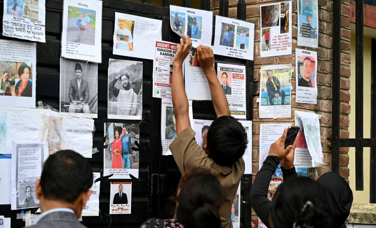 Nepal'de sel felaketinde HES tünelinde mahsur kalan 46 işçi için umut