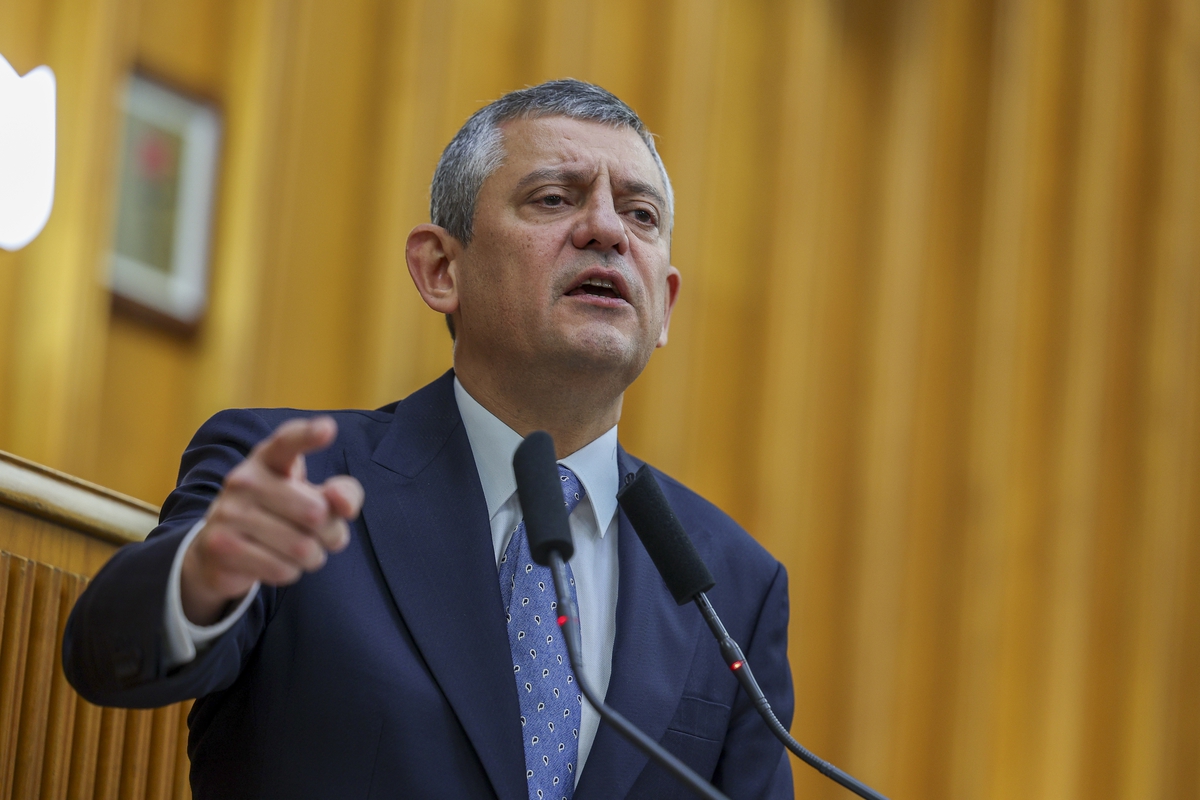 Özgür Özel: YENİ Parti yolunda kararlıyız