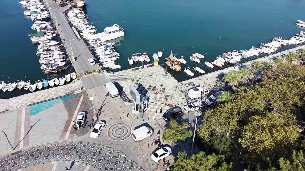 Silivri açıklarında iki gemi çarpıştı, 10 personeli taşıyan Tuğberk İmamoğlu ile irtibat kesildi