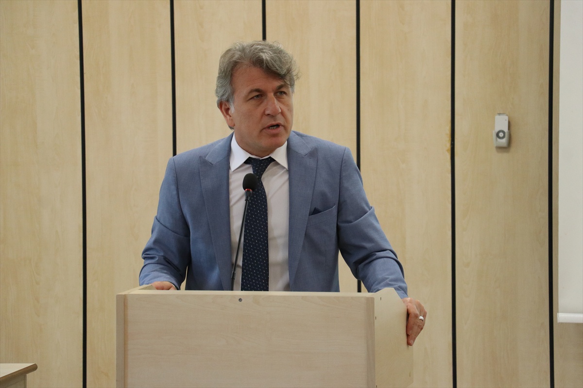 KTÜ çalıştayında Karadeniz'de nesli tehlike altında 30 tür belirlendi