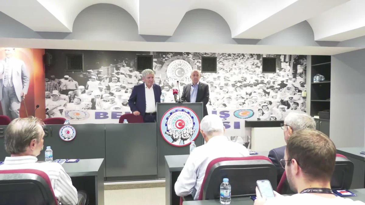 Özdağ: Sevr'in 106. yılında PKK'ya af çıkardılar