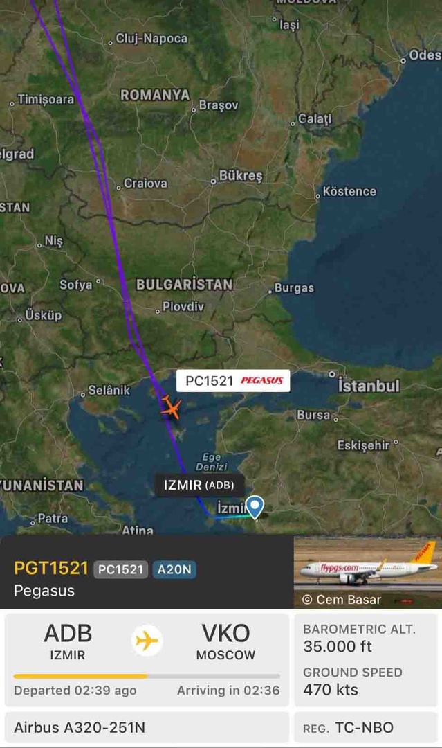 Zelenski'nin Rus Hava Sahası Tehdidi Sonrası Türk Uçakları Moskova Seferlerinden Geri Döndü, Antalya Uçağı İstanbul'a İndi