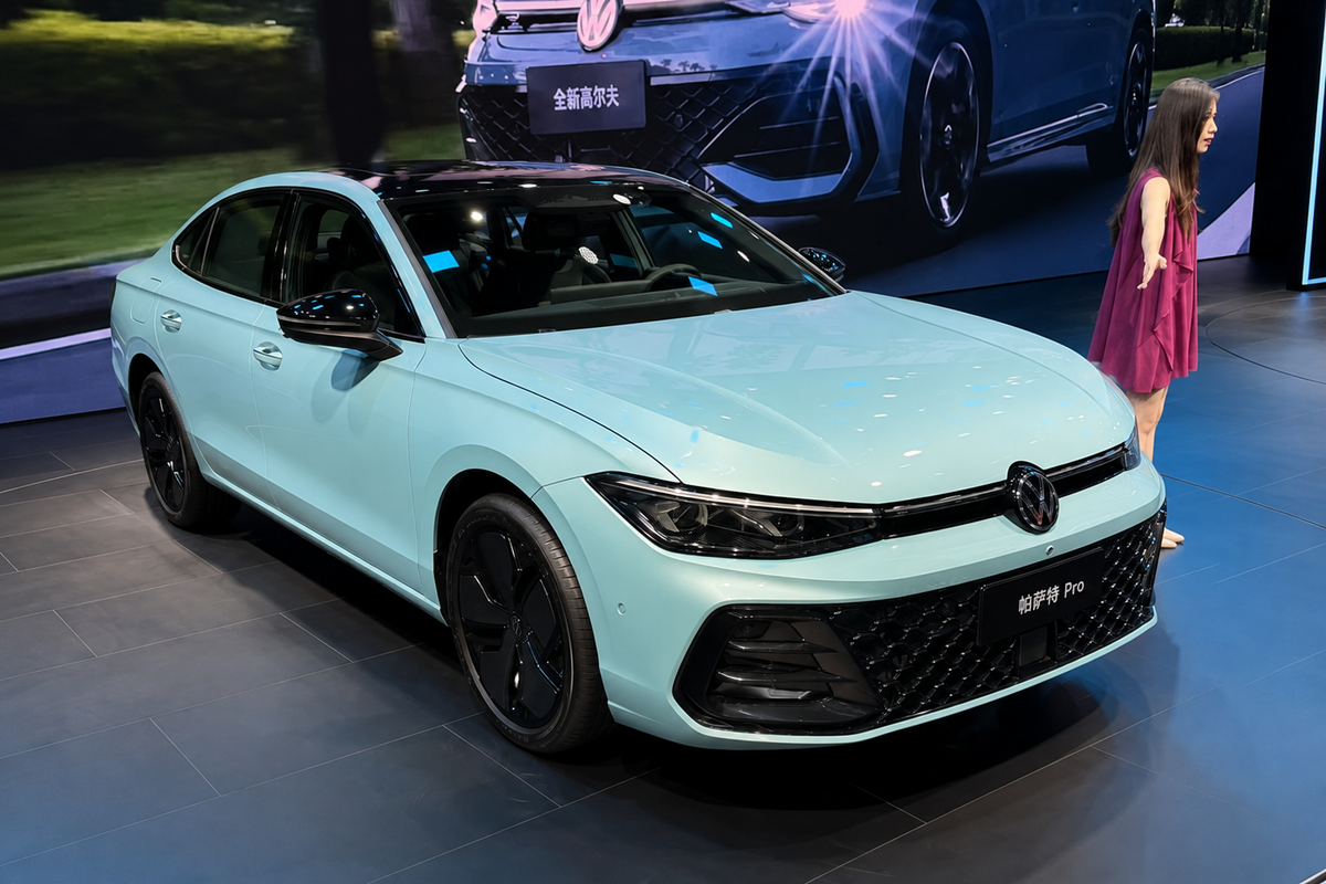Volkswagen Passat Pro'nun 2027 modeli Çin'de 5 versiyonla satışta