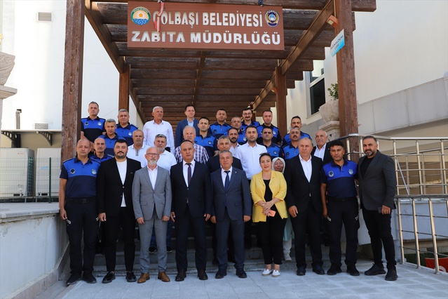 AK Parti Gölbaşı yönetimi Zabıta Haftası'nda zabıta müdürlüğünü ziyaret etti