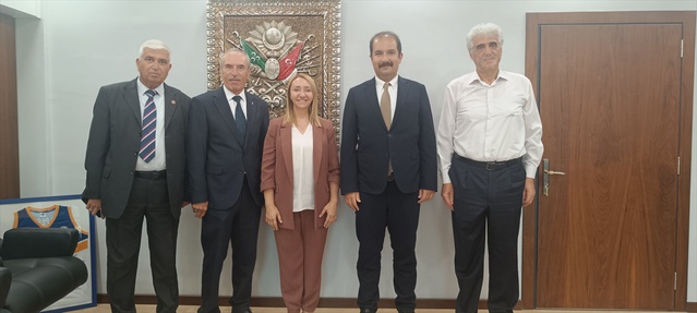 Bozüyük Başsavcısı Işık, Pazaryeri Belediye Başkanı Tekin'i makamında ziyaret etti