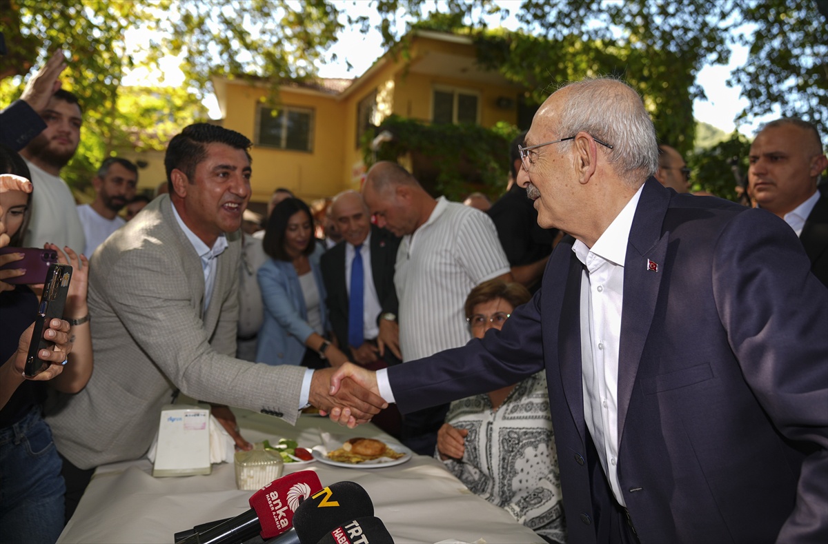 Kılıçdaroğlu Buca\'da Sosyal Devlet Vurgusu Yaptı, Kırsal Yaşamı Övdü
