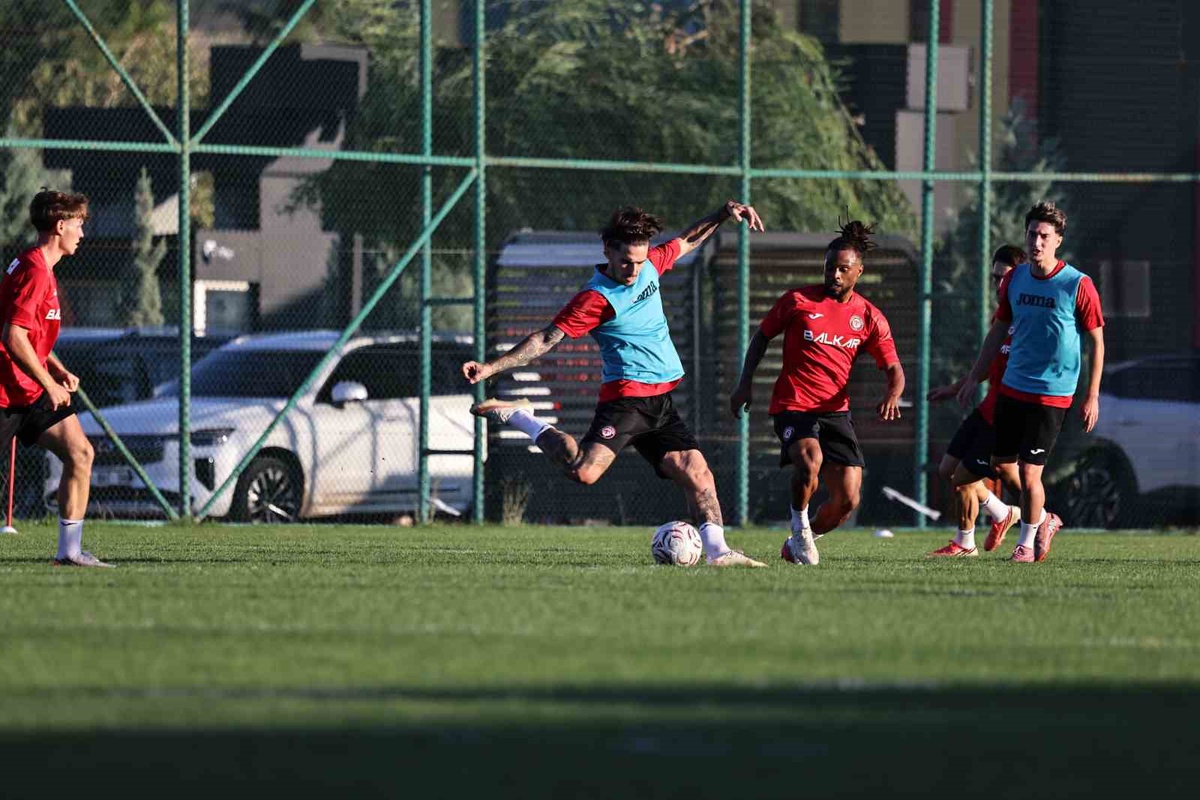 Çorum FK, Eyüpspor maçı için taktiksel çalışmalarla hazırlıklarını sürdürüyor