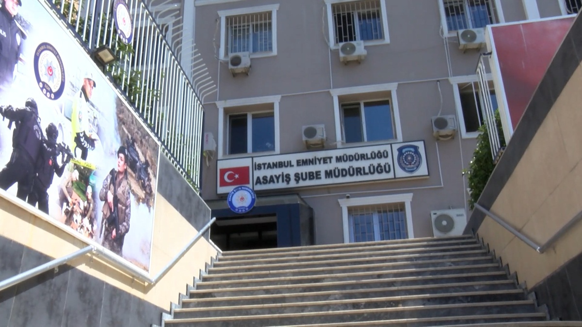 İstanbul'da 4 Yıldır Kayıp 17 Yaşındaki Zeynep Yıldırım'ın Cesedi Esenyurt'ta Bulundu