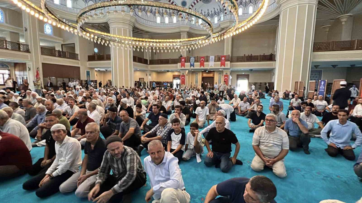Ezanı Güzel Okuma Yarışması'nda Denizli Birinciliği