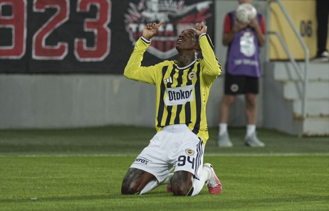 Fenerbahçe'de Talisca dönemi sona erdi! İstanbul'dan ayrıldı