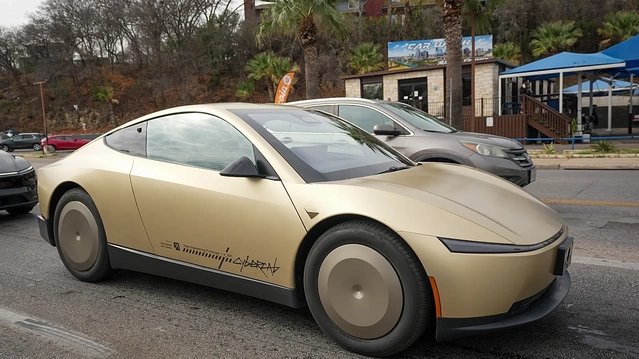 Fransa, Tesla'nın otonom araçlarının yol testlerine izin verdi
