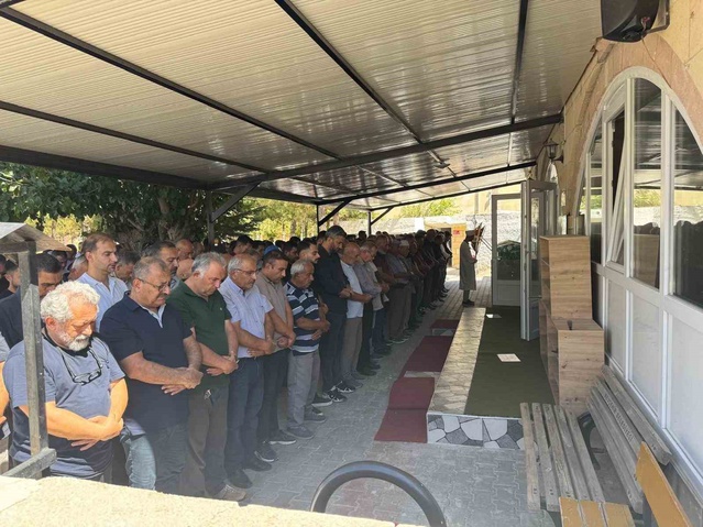 Gazeteci İlter Sağırsoy'un kayınbabası Nevzat Ulucan toprağa verildi