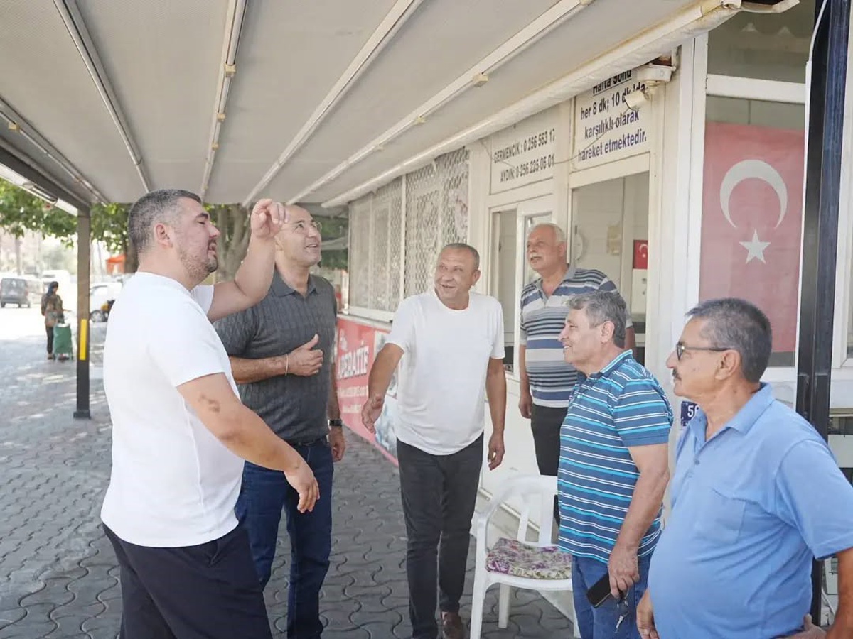 Germencik Belediye Başkanı Zencirci, durak çalışmalarını inceledi ve vatandaşlarla buluştu