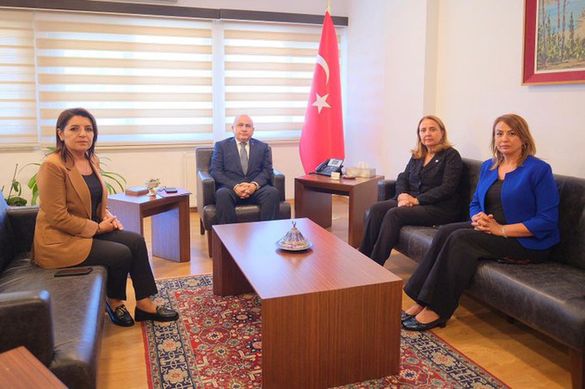 CHP'li heyet KKTC'de feribot kazasıyla ilgili Lefkoşa Büyükelçisi'nden bilgi aldı