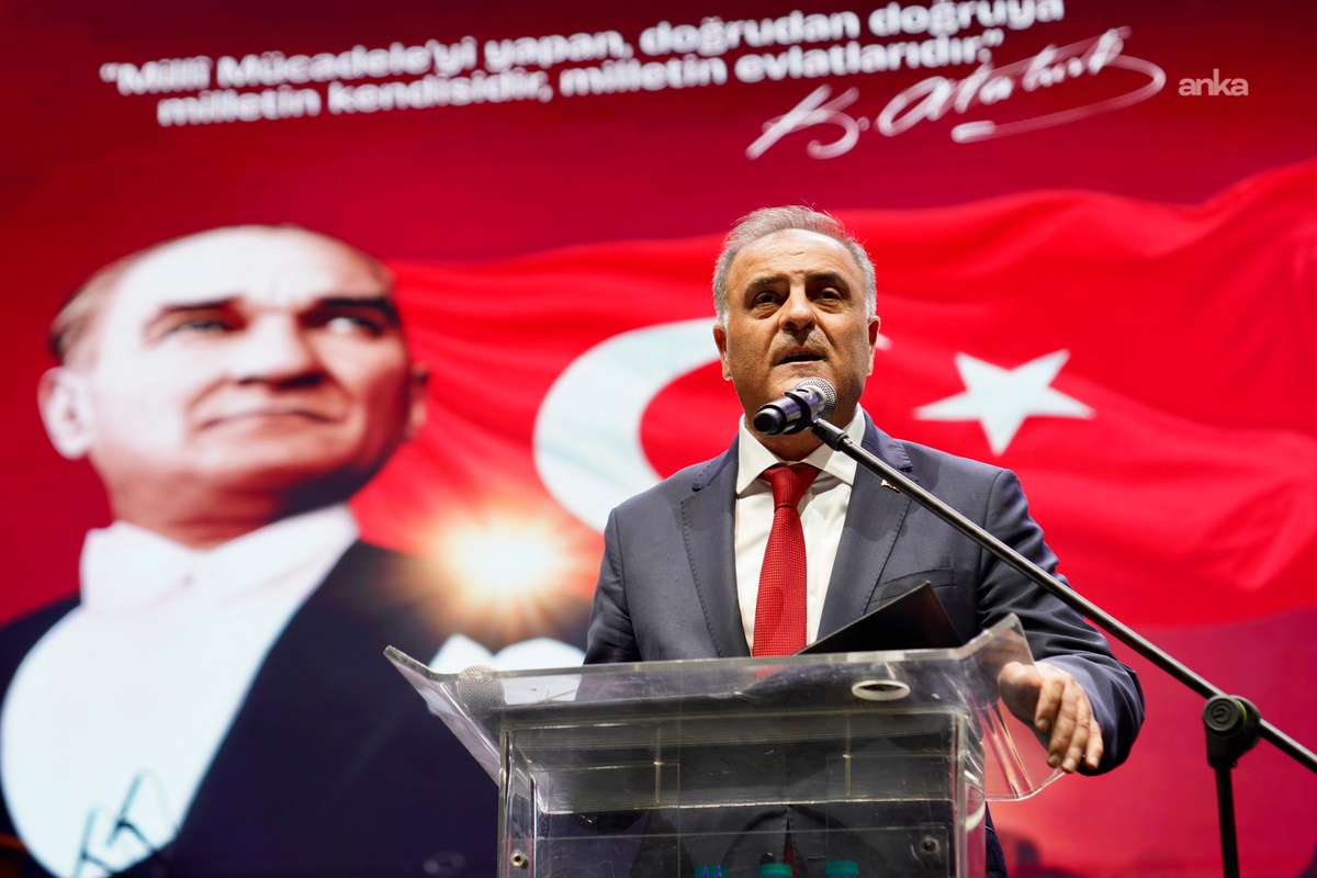 İBB Başkanvekili Nuri Aslan: Hukukun eşit uygulanmasını bekliyoruz