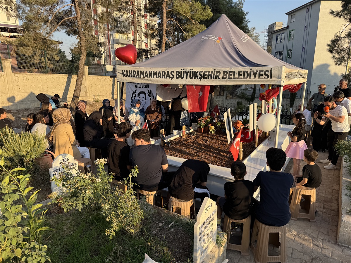 Kahramanmaraş'ta saldırıda ölen Bayram Nabi Şişik doğum gününde mezarı başında anıldı