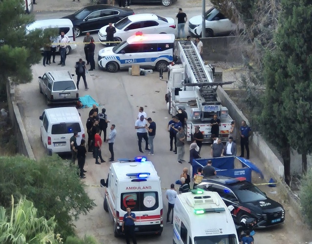 Kahramanmaraş Onikişubat'ta bir kişi kadını vurup ardından kendini öldürdü