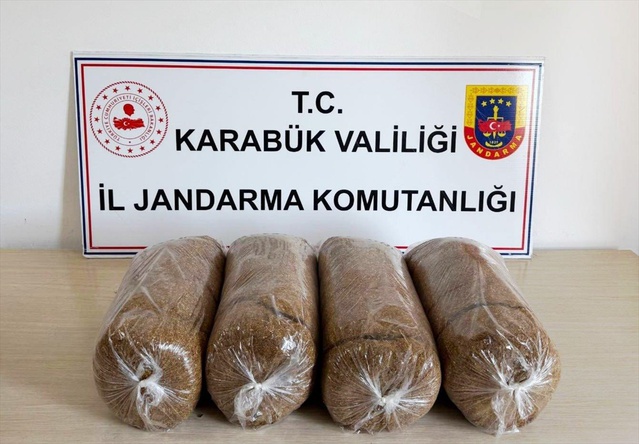 Karabük'te uyuşturucu operasyonunda 5 zanlı gözaltına alındı