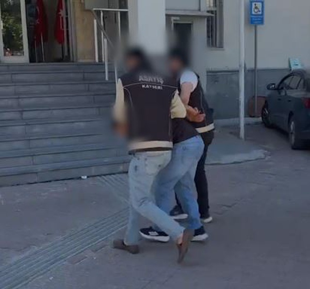 Kasten öldürme suçundan 10 yıl hapis cezası bulunan firari Kayseri'de yakalandı