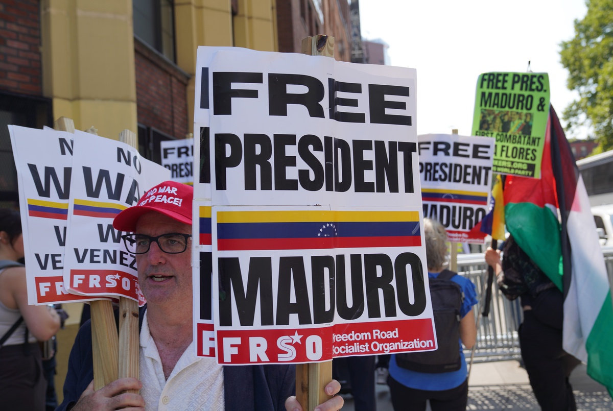 Venezuela Lideri Maduro, ABD'deki suçlamaların düşürülmesi için yargıca başvurdu