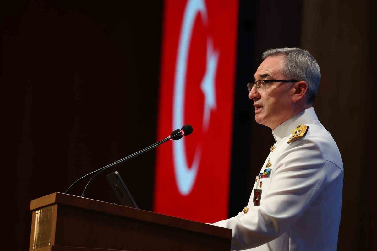 MSB: Suriye'ye destek sürecek, 3 PKK'lı terörist teslim oldu