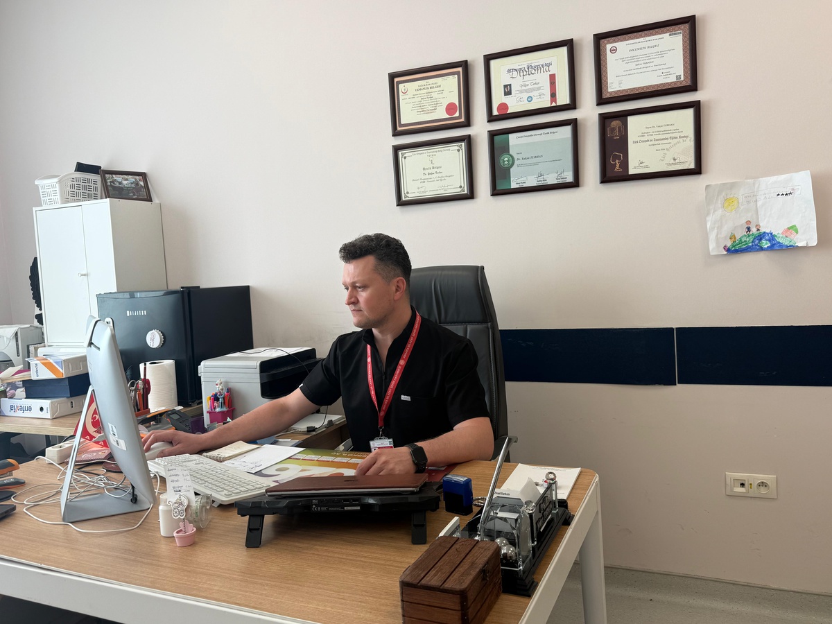 Prof. Dr. Turhan: Okul çantaları, çocuğun kilosunun yüzde 10'unu geçmemeli
