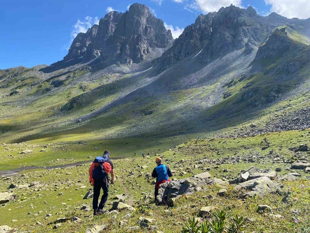 Kaçkar'da Mahsur Kalan İngiliz Turisti AFAD Ekipleri Kurtardı