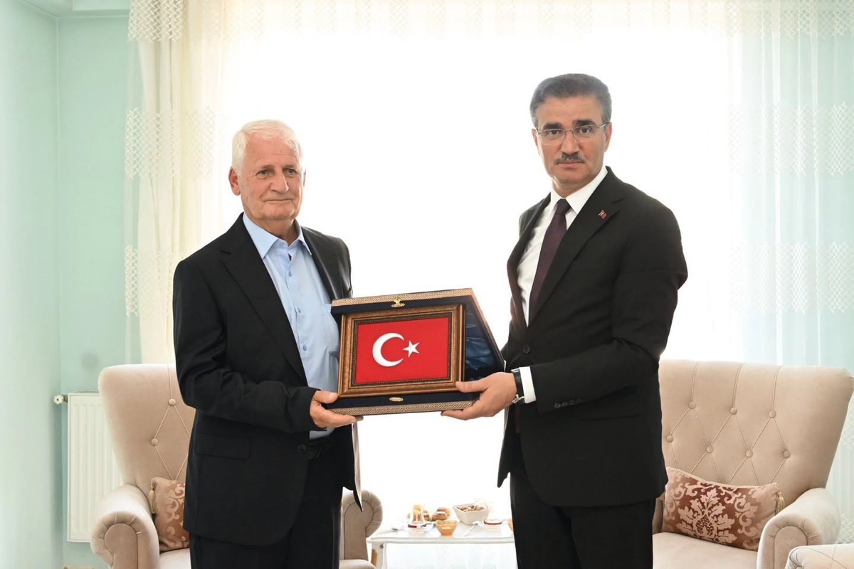 Vali'den Şehit ve Gazi Ziyareti
