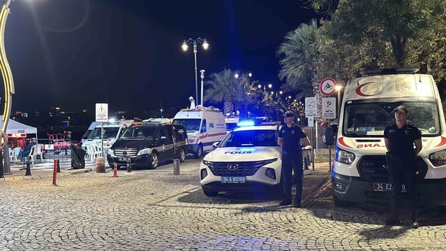 Silivri açıklarında batan gemideki 10 kişilik mürettebatı arama çalışmaları sürüyor