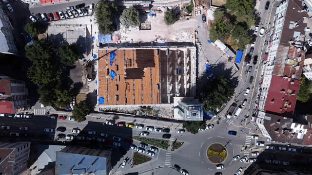 Eğri minareli 8 asırlık camideki gizemli yeşil çanakların sırrı çözüldü