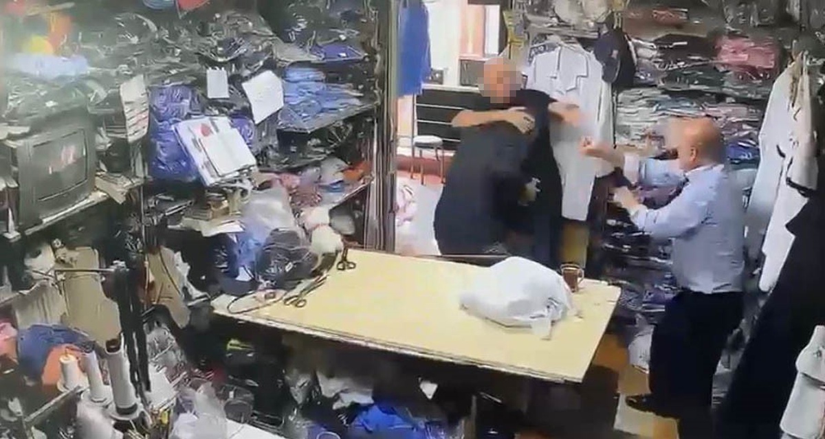 Kocaeli İzmit'te tekstilci, dükkanını almaya çalıştığını iddia ettiği komşusunu darbetti