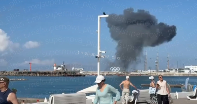 Turizm kentini deniz dronlarıyla vurdular! Serinlemek isterken kabusu yaşadılar