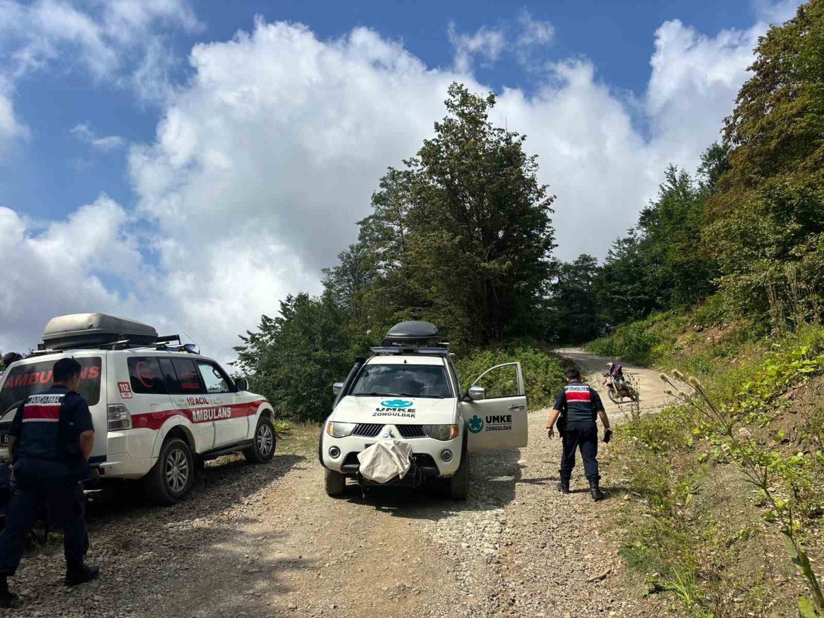 TransAnatolia Rallisi'nin Bolu-Zonguldak etabında UMKE ekipleri sağlık güvencesi sağladı