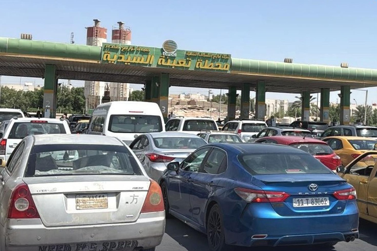 Bağdat'ta Benzin Krizi: Petrol Zengini Ülkede Akaryakıt Yokluğu