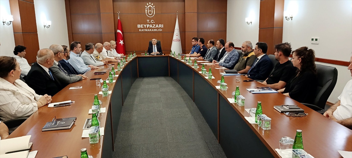 Beypazarı Kaymakamı Coşkun, kurum amirleriyle kamu hizmetlerini değerlendirdi