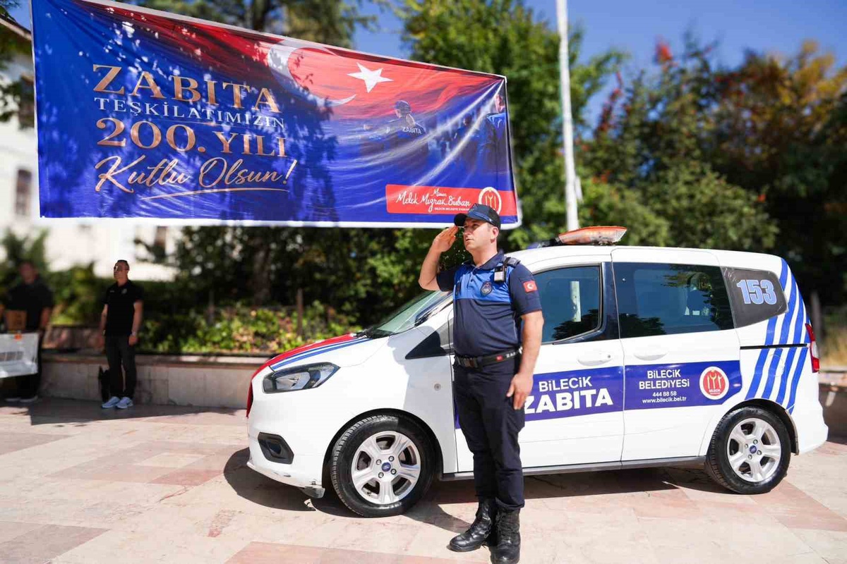 Bilecik'te Zabıta Haftası'nda konvoy düzenlendi, vatandaşlara broşür dağıtıldı