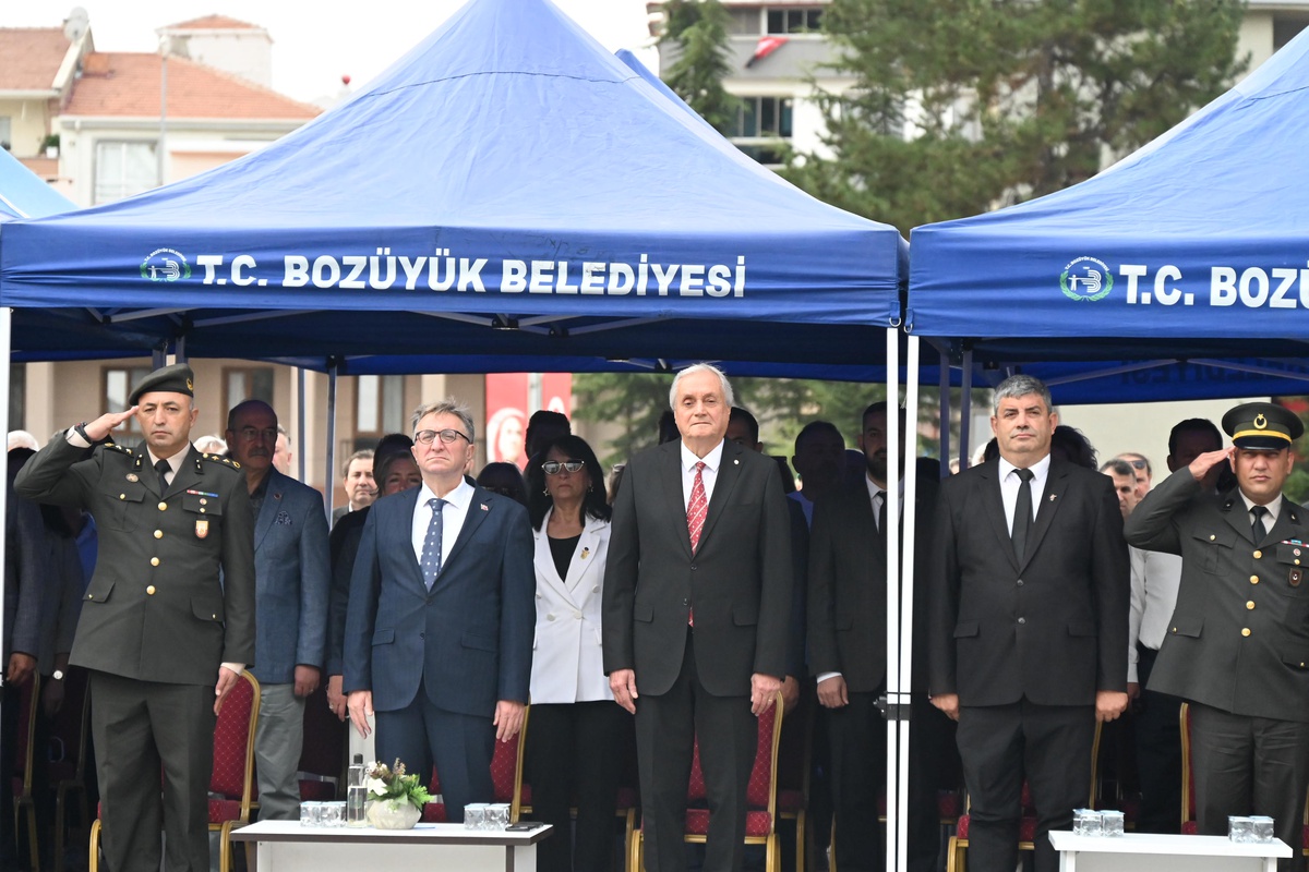 Bozüyük'ün Kurtuluşunun 104. Yılı Coşkuyla Kutlandı