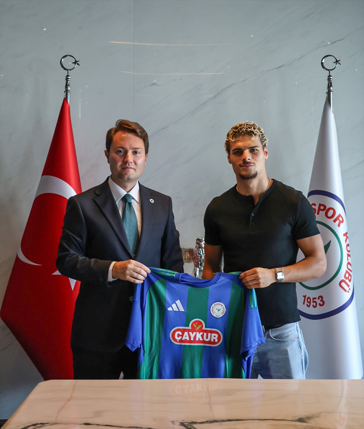 Rizespor, Utrecht'ten Can Bozdoğan ile 2 yıllık sözleşme imzaladı