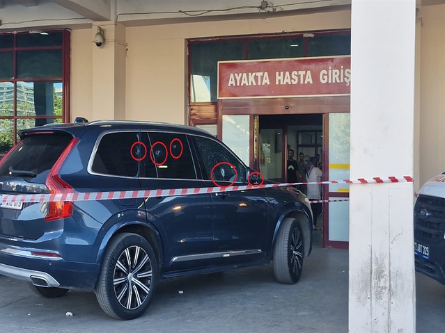 Kırmızı ışıkta cipe silahlı saldırıda gözaltına alınan 2 şüpheliden 1'i tutuklandı