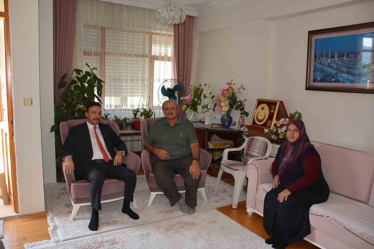 Başsavcı şehit ailesini ziyaret etti
